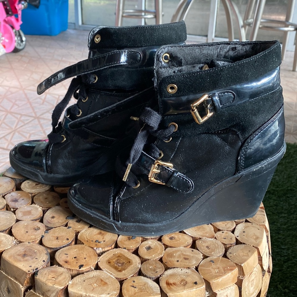 Black Micheal Kors sneakers